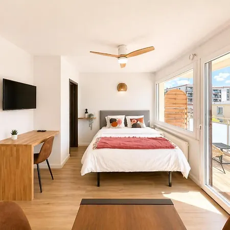 M116 L L 2 Personnes L Balcon Apartment Annemasse