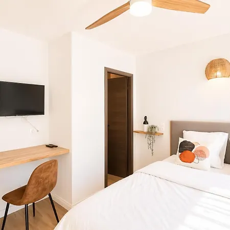 M116 L L 2 Personnes L Balcon Apartment *